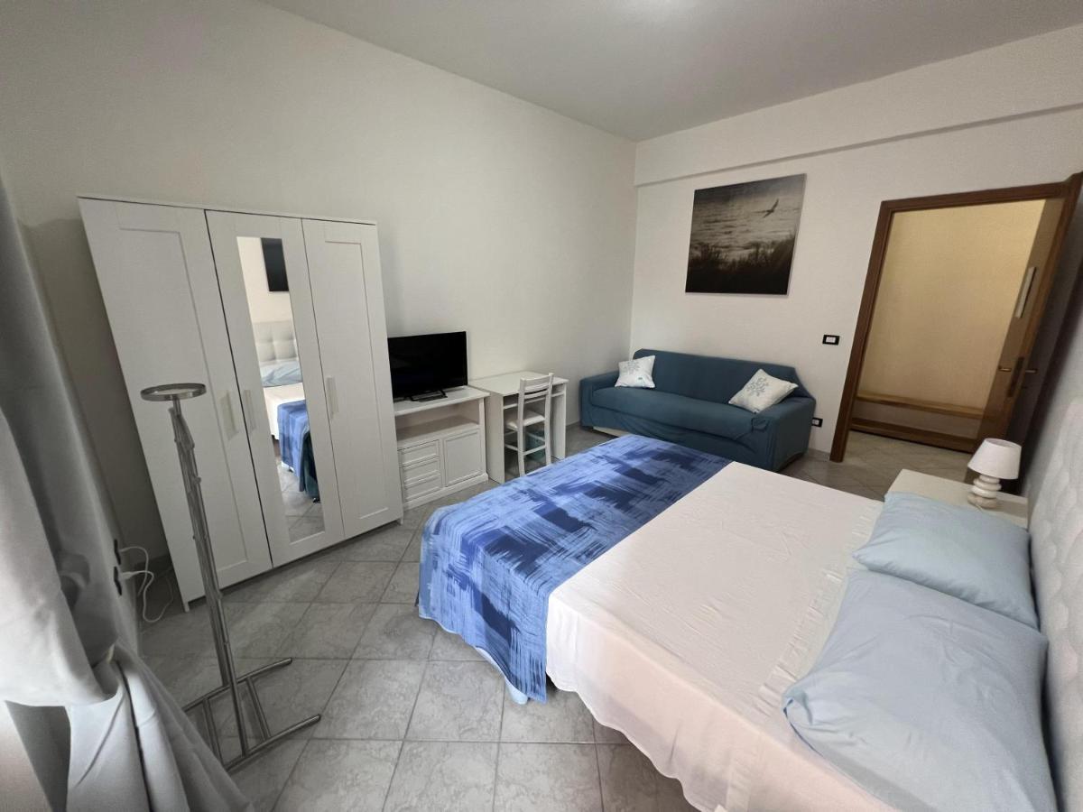 Bed And Breakfast Mare Blu Чивитавеккья Экстерьер фото